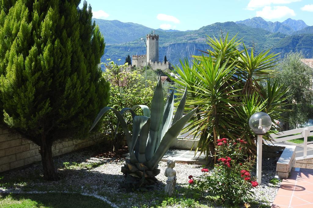 Villa Fiori Мальчезине Экстерьер фото